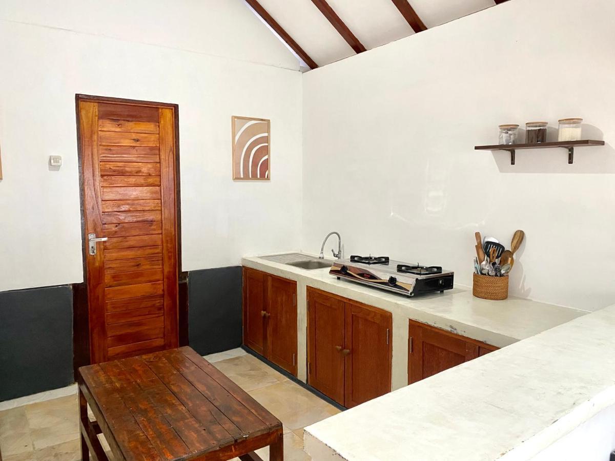 Villa Aylan House à Gili Trawangan Extérieur photo